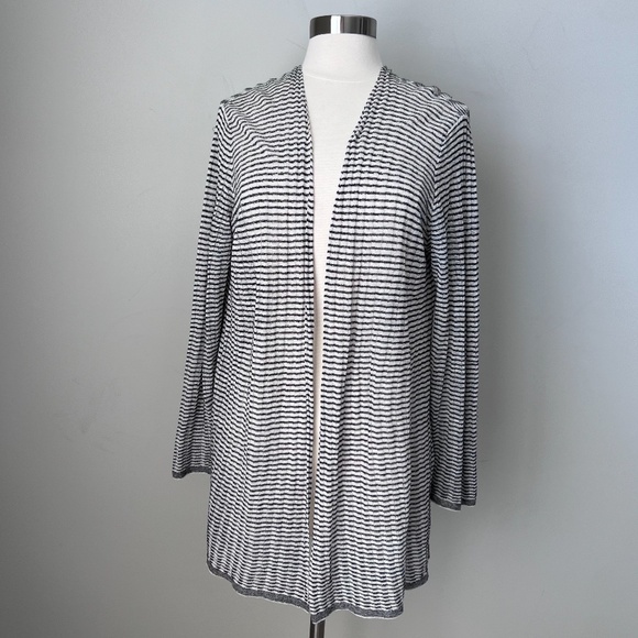 Eileen Fisher Fine Organic Linen Crepe Knit Simple Striped Cardigan Sweater Sz M - Picture 4 of 11